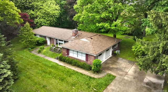 Photo of 2763 W Avon Rd, Rochester Hills, MI 48309