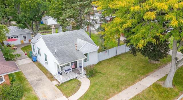Photo of 8241 Robindale Ave, Dearborn Heights, MI 48127