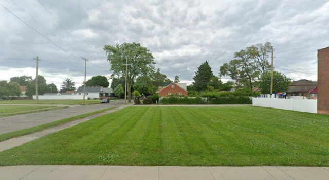 Photo of 6740 Wyoming St, Dearborn, MI 48126