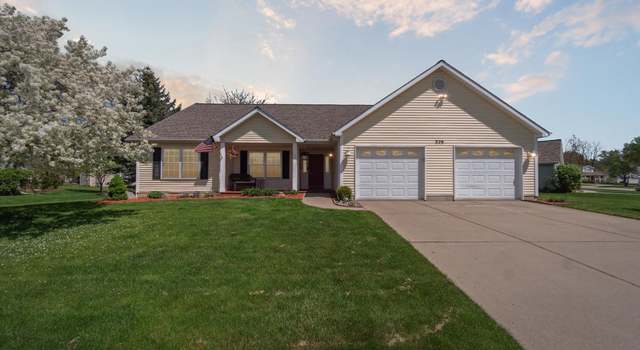 Photo of 328 Split Rail Rdg, Williamston, MI 48895