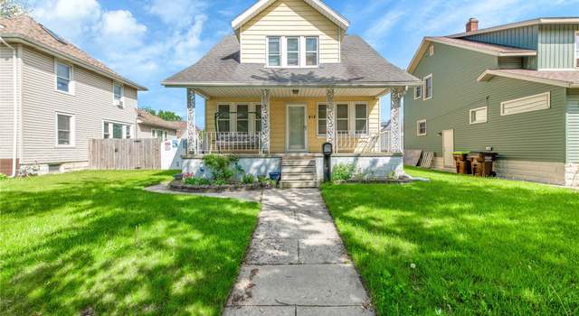 Photo of 414 Riverview Ave, Monroe, MI 48162
