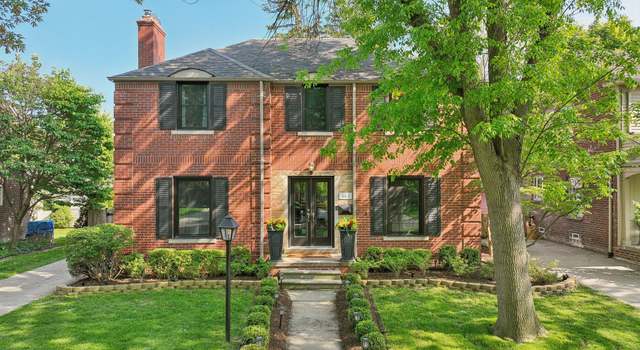 Photo of 441 Roland Rd, Grosse Pointe Farms, MI 48236