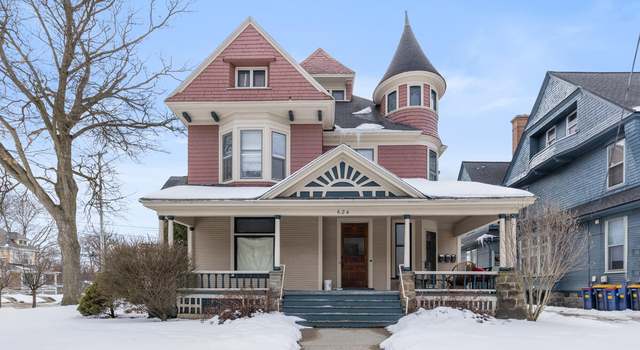 Photo of 624 Cherry St SE, Grand Rapids, MI 49503