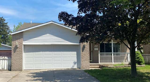 Photo of 6130 N Beech Daly Rd E, Dearborn Heights, MI 48127