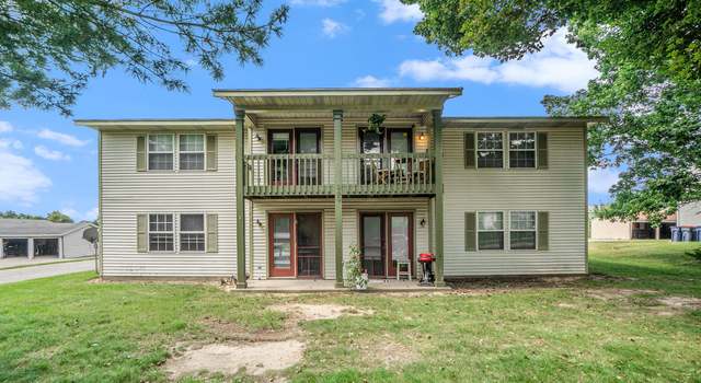 Photo of 360 Oxford Ct, Holland, MI 49423