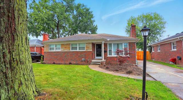 Photo of 21629 Yale St, St Clair Shores, MI 48081