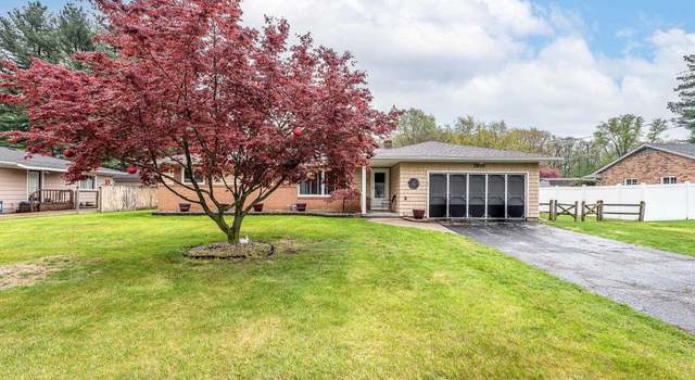 Photo of 1103 Birchwood Dr, Temperance, MI 48182