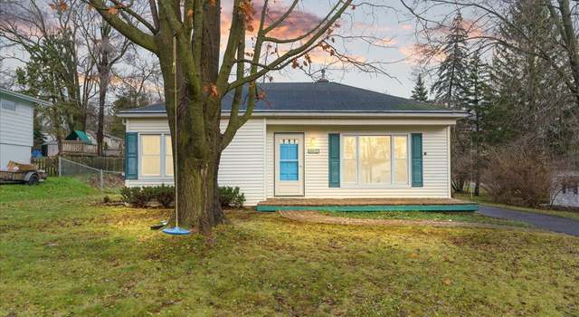 Property at 2194 Kent St, MeridianCharterTownship_Ingham, MI 48864, 2 beds, 1 bath