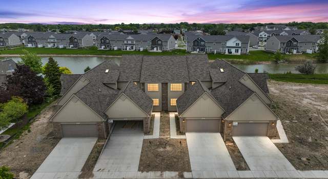 Photo of 46710 Emerald Creek Dr, Shelby Township, MI 48315