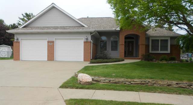 Photo of 300 Ireland Ct, Auburn, MI 48611