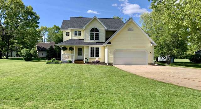 Photo of 8661 Riverbend Dr, Portland, MI 48875