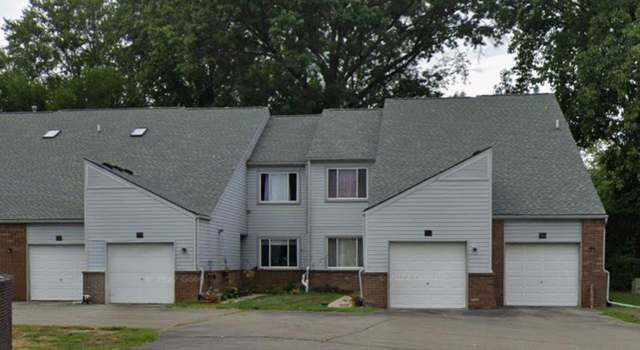 Photo of 737 Claire Pointe Ct, St Clair Shores, MI 48081