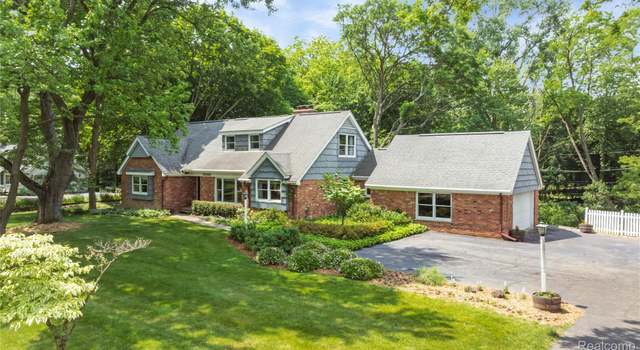 Photo of 26165 Hidden Valley Dr, Farmington Hills, MI 48331