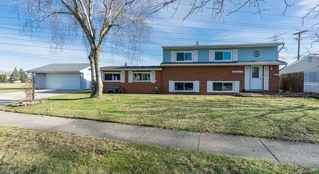 Photo of 43814 Goldberg Dr, Sterling Heights, MI 48313