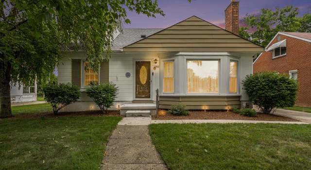 Photo of 13700 Winchester St, Oak Park, MI 48237