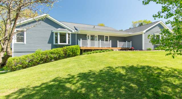 Photo of 11291 Faussett Rd, Fenton, MI 48430