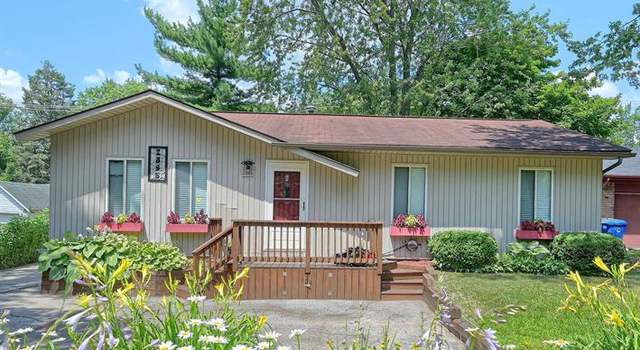 Photo of 2345 Silver Lake Rd, Waterford Twp, MI 48328