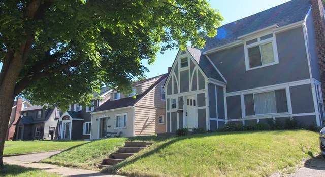 Photo of 14 Utica Rd, Pontiac, MI 48341