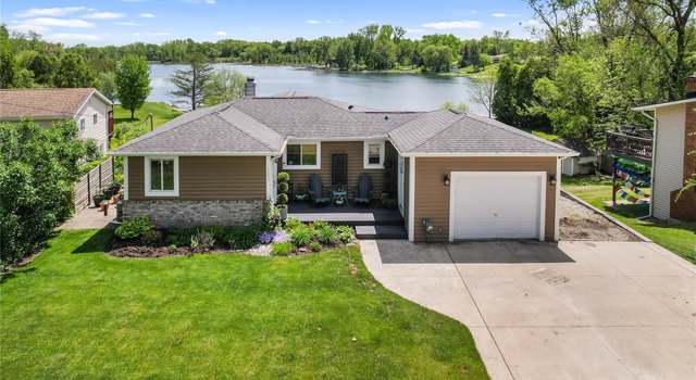 Photo of 1072 Dunleavy Dr, Highland, MI 48356