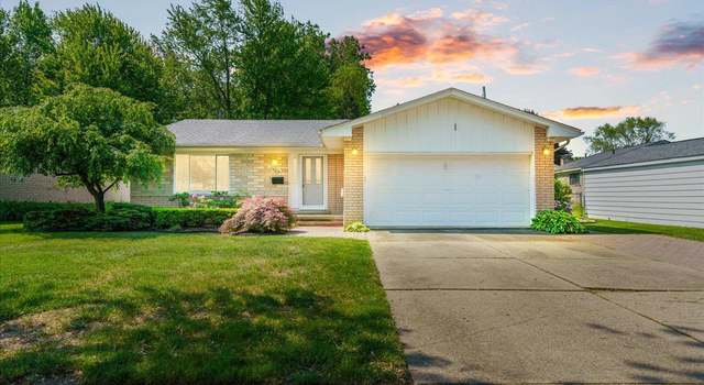 Photo of 33029 Hampshire St, Westland, MI 48185