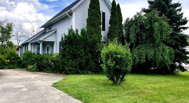 Photo of 1412 Summit St, Owosso, MI 48867