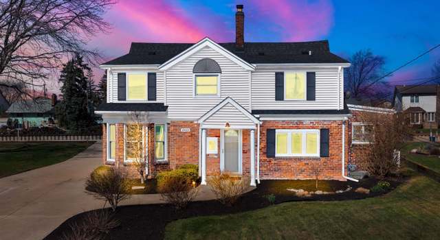 Photo of 39085 Lakeshore Dr, Harrison Township, MI 48045