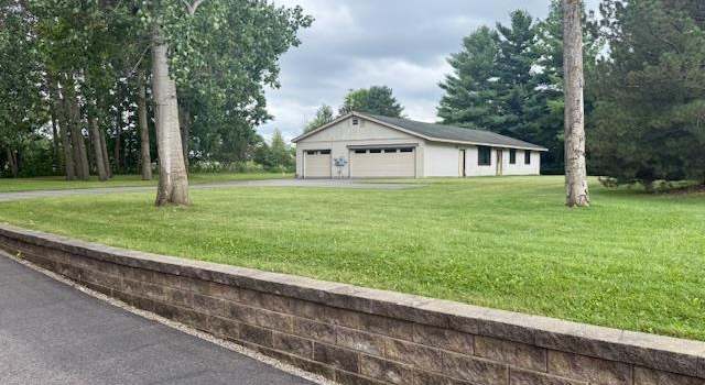 Photo of 7428 Hough Rd, Almont, MI 48003