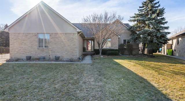 Photo of 33217 Opus Ct, Sterling Heights, MI 48312