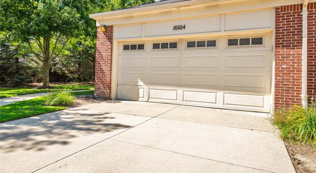 Photo of 10104 Jasmine Dr, Walled Lake, MI 48390