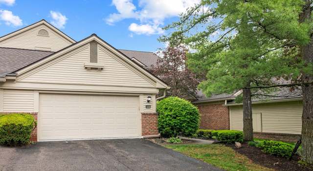 Photo of 6943 Pebble Park Cir, West Bloomfield, MI 48322