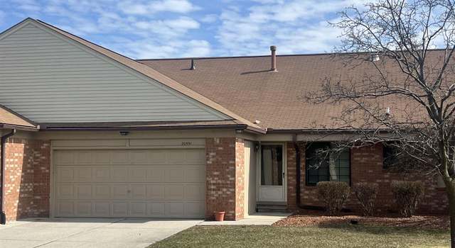Photo of 20591 Pine Meadow Dr, Clinton Township, MI 48036