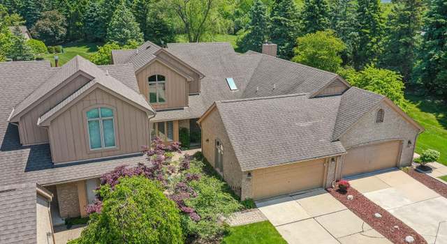 Photo of 1328 Autumn Dr, Troy, MI 48098