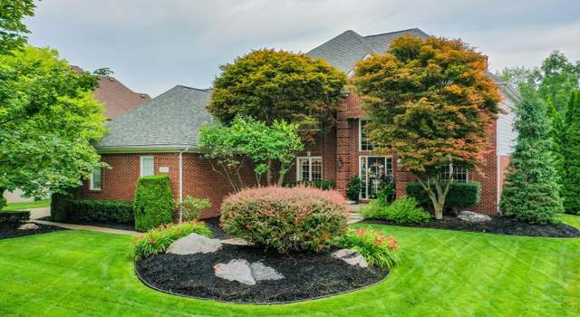 Property at 53844 Cherrywood Dr, Shelby Twp, MI 48315, 4 beds, 3 baths