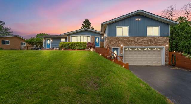 Photo of 1533 Walton Blvd, Rochester Hills, MI 48309