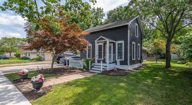 Photo of 110 W Shawnee St, Tecumseh, MI 49286