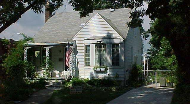 Photo of 1602 Hoffman Ave, Royal Oak, MI 48067