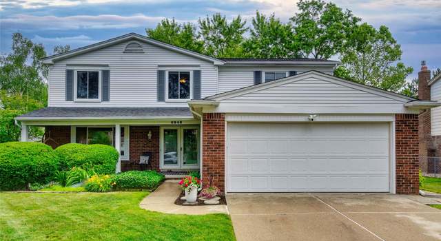 Photo of 6848 Chadwick Dr, Canton, MI 48187