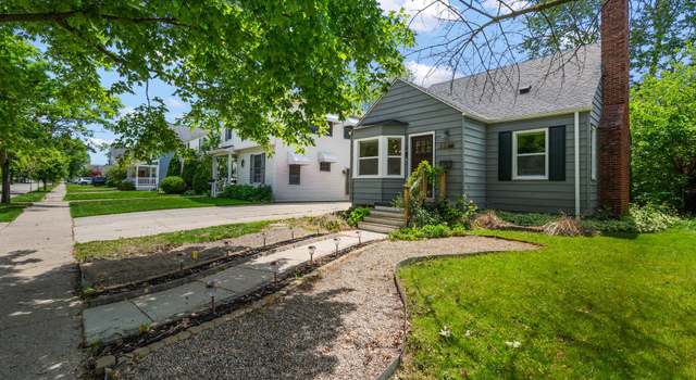 Photo of 929 Columbia Rd, Berkley, MI 48072
