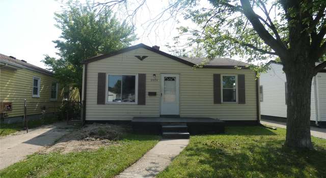 Photo of 21054 Ehlert Ave, Utica, MI 48089