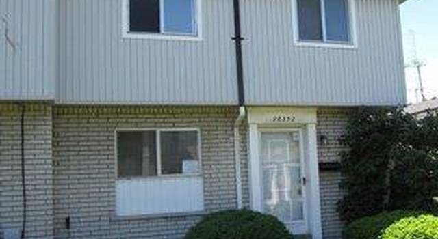 Photo of 28352 Universal Dr, Warren, MI 48092