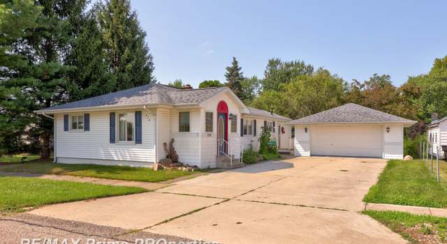 Photo of 216 Beecher St, Otisville, MI 48463