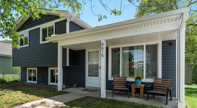 Photo of 6615 Hatchery Rd, Waterford, MI 48327