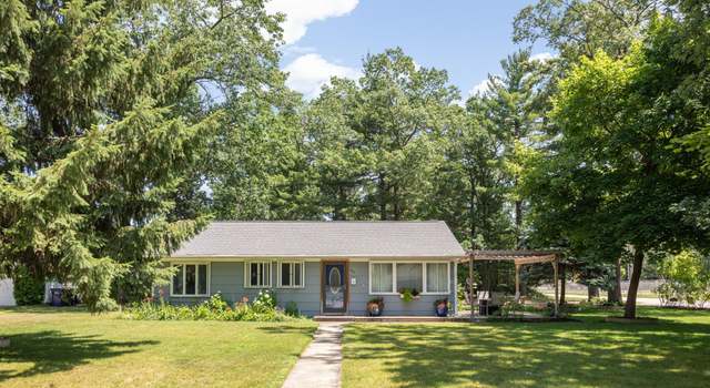 Photo of 635 Terrace Dr, Traverse City, MI 49686