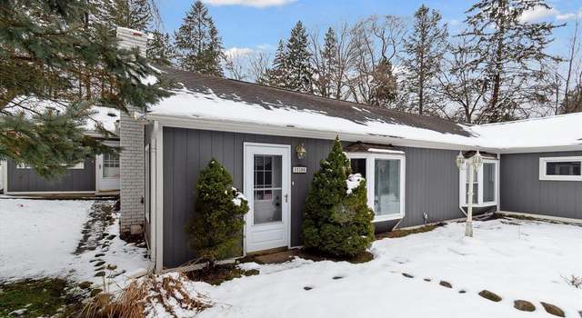 Photo of 15300 Stone Henge Dr, Fenton, MI 48430