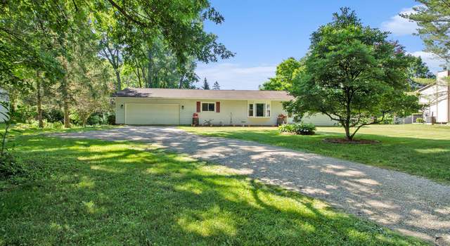 Photo of 1315 Beaverbrook Dr, Holly, MI 48442