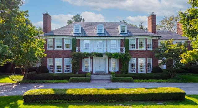 Photo of 309 Lake Shore Rd, Grosse Pointe Farms, MI 48236