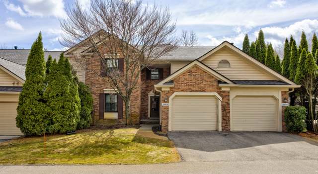 Photo of 29804 Indian Trl, Farmington Hills, MI 48331