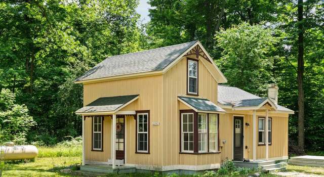 Photo of 10090 E 48 Rd, Cadillac, MI 49601