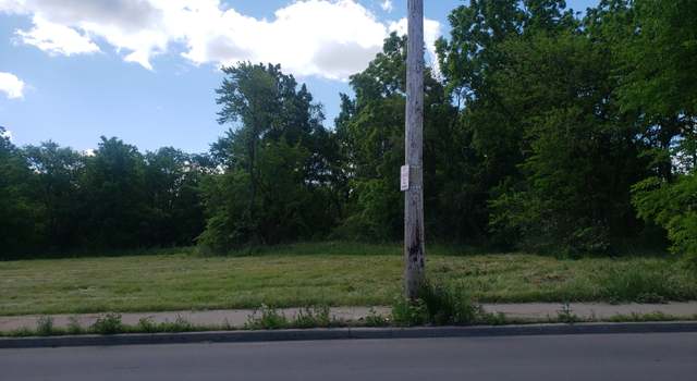 Photo of 2268 E Warren Ave, Detroit, MI 48207