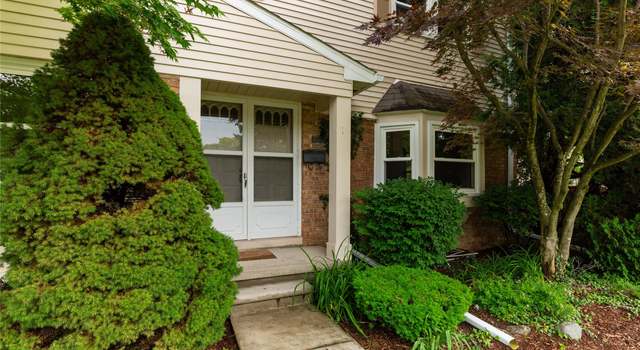 Photo of 5107 Buckingham Place Pl, Troy, MI 48098
